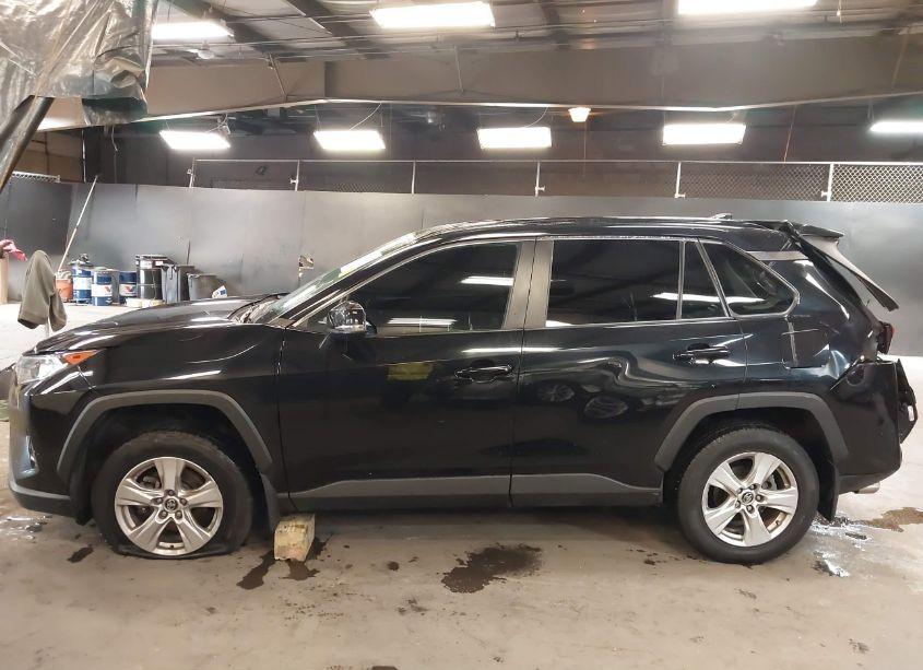 Photo 14 of 2020 Toyota Rav4 XLE (VIN 2T3P1RFV4LW131872)