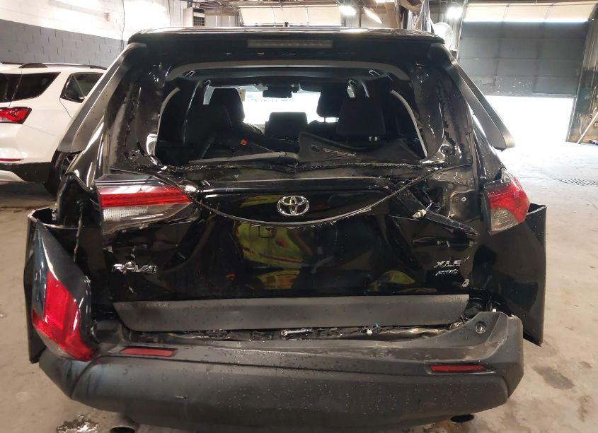 Photo 16 of 2020 Toyota Rav4 XLE (VIN 2T3P1RFV4LW131872)