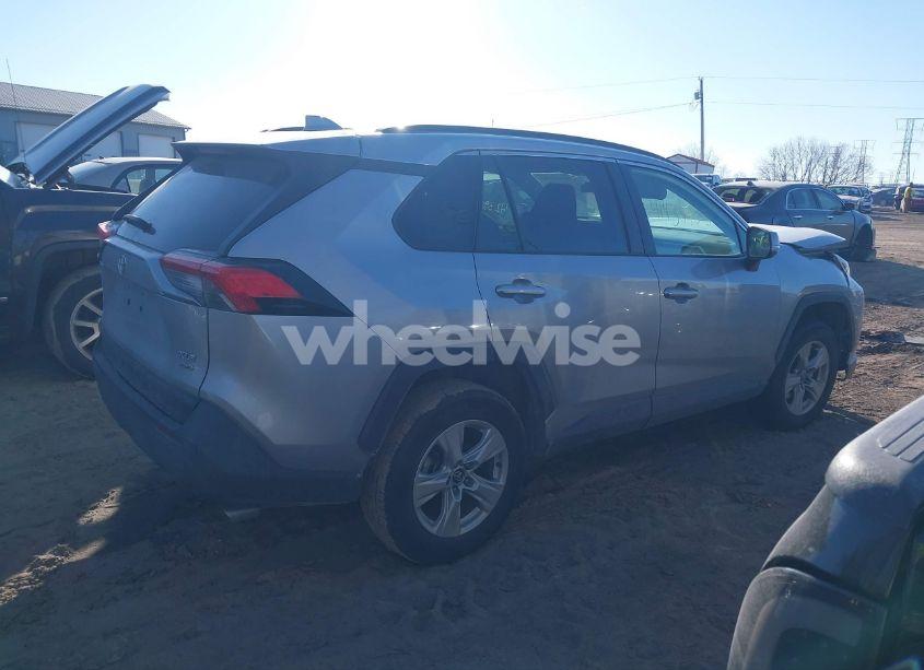 Photo 13 of 2021 Toyota Rav4 XLE (VIN 2T3P1RFV4MC160114)