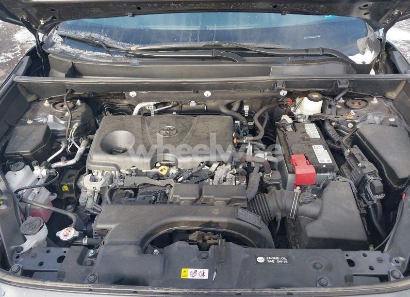 Photo 10 of 2021 Toyota Rav4 XLE (VIN 2T3P1RFV4MC180069)