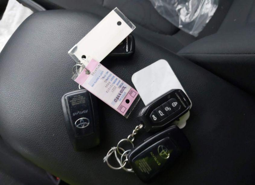 Photo 11 of 2021 Toyota Rav4 XLE (VIN 2T3P1RFV4MW149788)