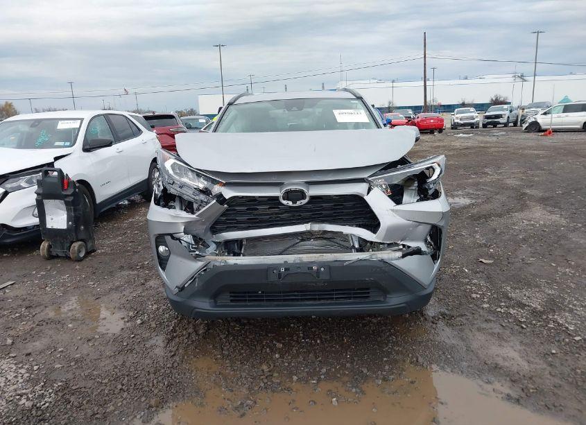 Photo 12 of 2021 Toyota Rav4 XLE (VIN 2T3P1RFV4MW149788)