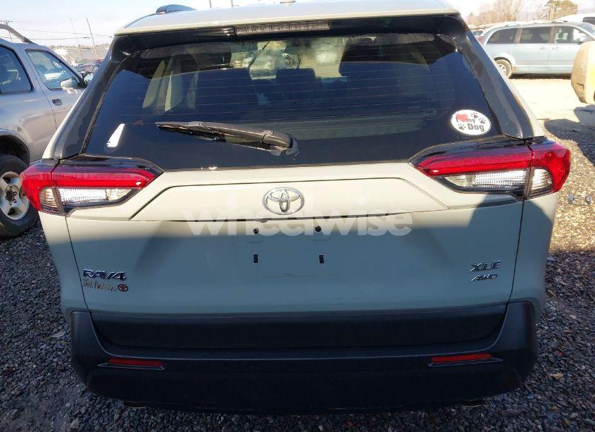 Photo 16 of 2021 Toyota Rav4 XLE (VIN 2T3P1RFV4MW180460)