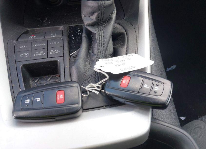 Photo 11 of 2021 Toyota Rav4 XLE (VIN 2T3P1RFV4MW186923)