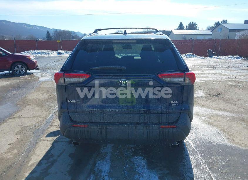 Photo 16 of 2022 Toyota Rav4 XLE (VIN 2T3P1RFV4NW260181)