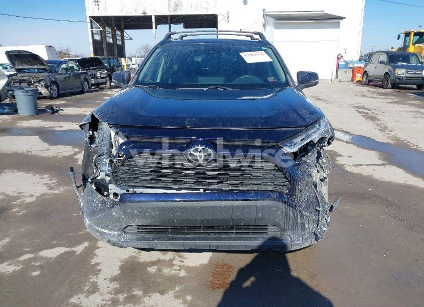 Photo 6 of 2022 Toyota Rav4 XLE (VIN 2T3P1RFV4NW260181)