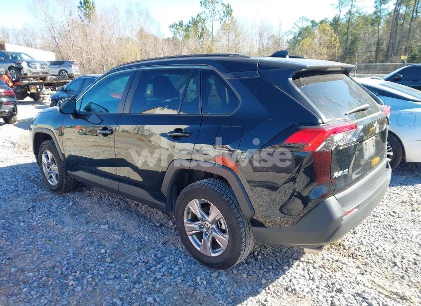 Photo 3 of 2022 Toyota Rav4 XLE (VIN 2T3P1RFV4NW298218)