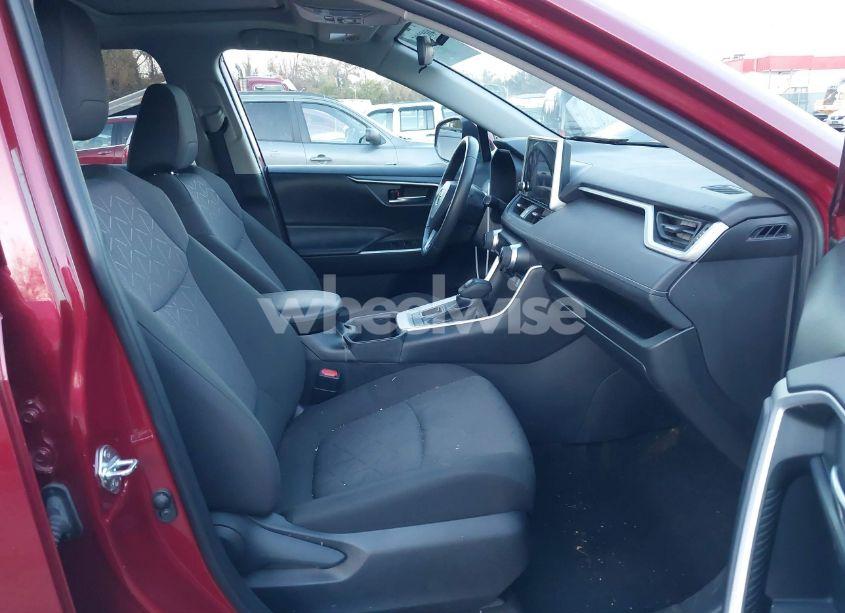 Photo 5 of 2023 Toyota Rav4 XLE (VIN 2T3P1RFV4PW342303)