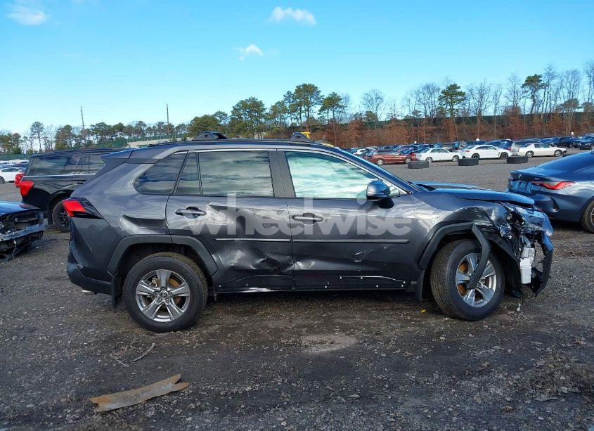 Photo 12 of 2024 Toyota Rav4 XLE (VIN 2T3P1RFV4RC456354)