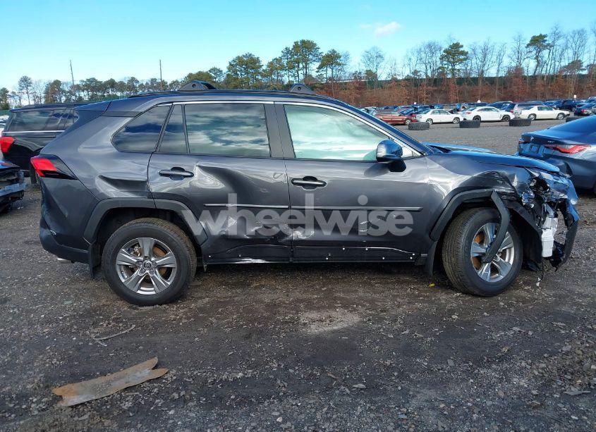 Photo 17 of 2024 Toyota Rav4 XLE (VIN 2T3P1RFV4RC456354)