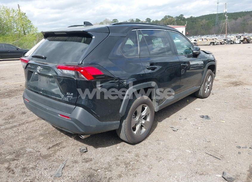 Photo 4 of 2024 Toyota Rav4 XLE (VIN 2T3P1RFV4RW427662)
