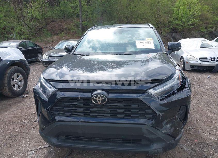 Photo 6 of 2024 Toyota Rav4 XLE (VIN 2T3P1RFV4RW427662)