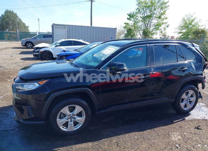 Photo 15 of 2019 Toyota Rav4 XLE (VIN 2T3P1RFV5KW039099)