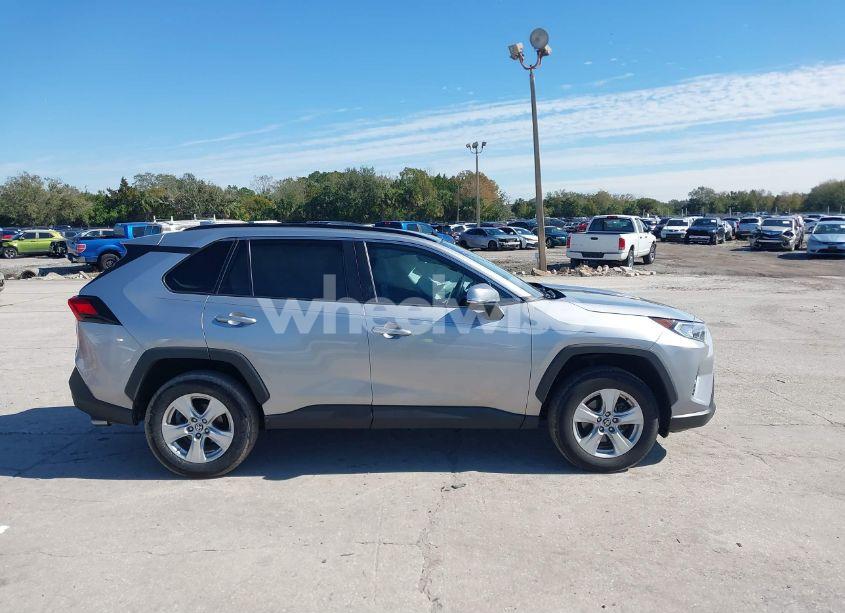 Photo 13 of 2021 Toyota Rav4 XLE (VIN 2T3P1RFV5MC200815)
