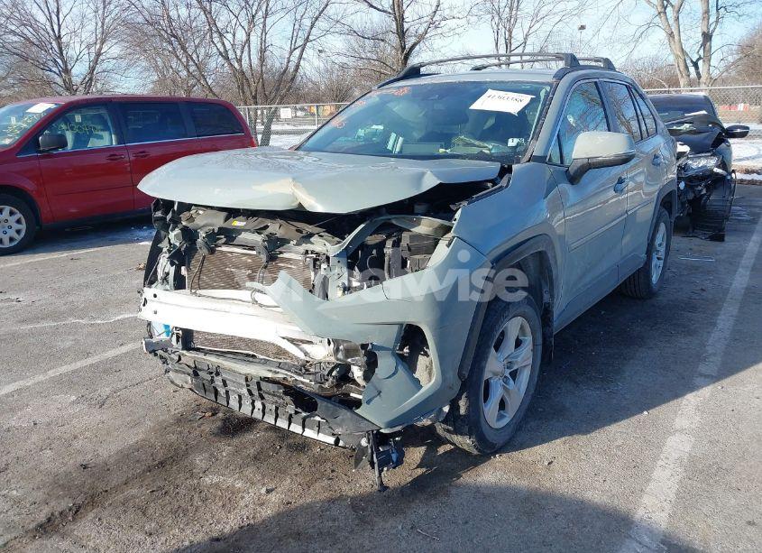 Photo 6 of 2021 Toyota Rav4 XLE (VIN 2T3P1RFV5MW173548)