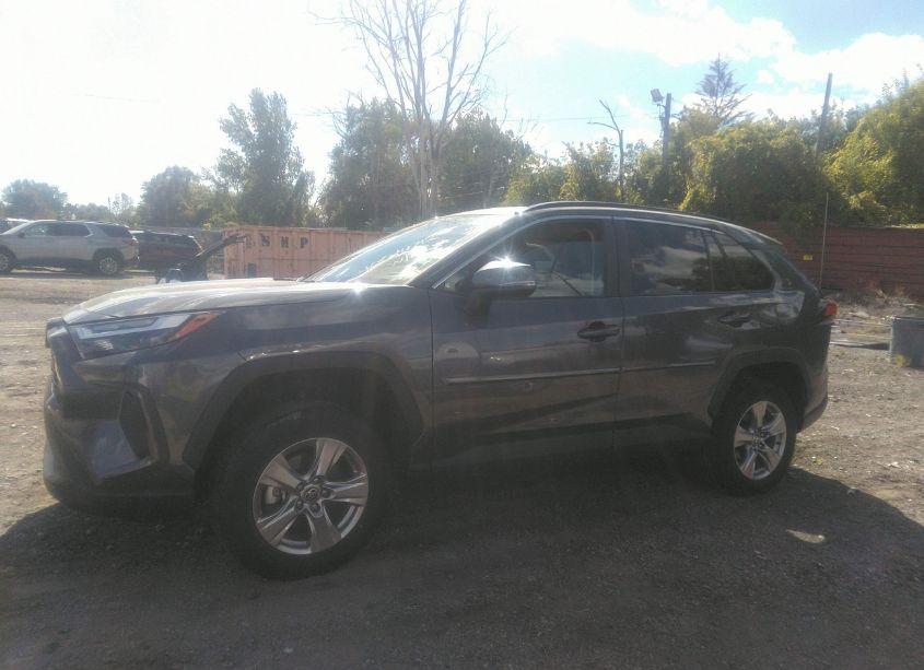 Photo 14 of 2023 Toyota Rav4 XLE (VIN 2T3P1RFV5PC327889)