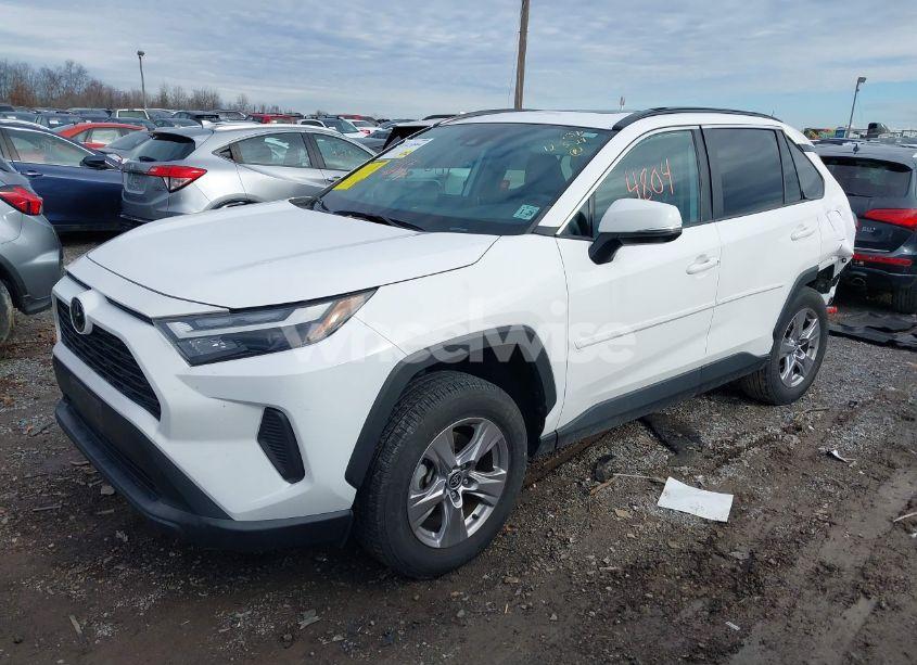 Photo 2 of 2023 Toyota Rav4 XLE (VIN 2T3P1RFV5PC335040)