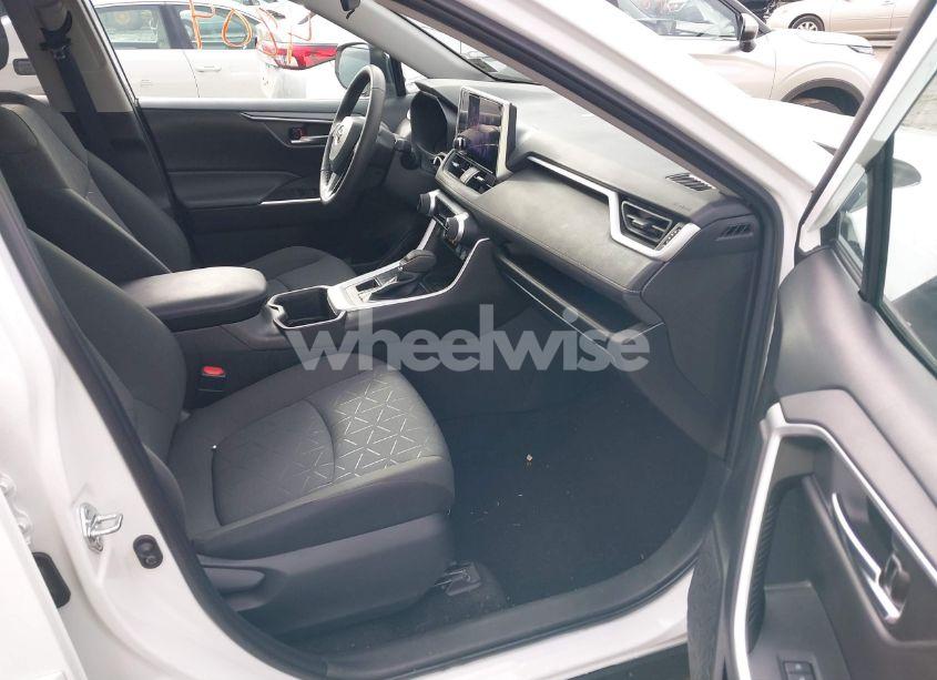 Photo 5 of 2023 Toyota Rav4 XLE (VIN 2T3P1RFV5PC335040)