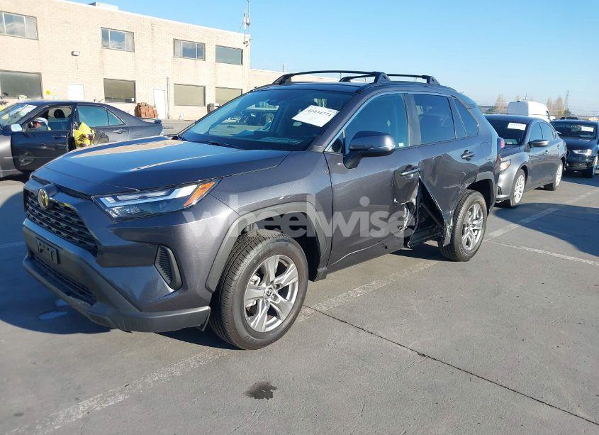 Photo 2 of 2024 Toyota Rav4 XLE (VIN 2T3P1RFV5RC457402)