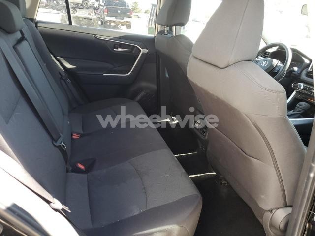 Photo 10 of 2024 TOYOTA RAV4 XLE (VIN 2T3P1RFV5RW431204)