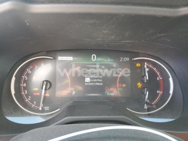 Photo 6 of 2024 TOYOTA RAV4 XLE (VIN 2T3P1RFV5RW431204)