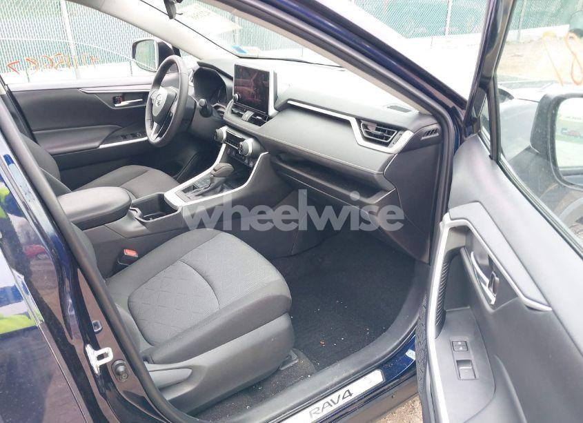 Photo 5 of 2024 Toyota Rav4 XLE (VIN 2T3P1RFV5RW467555)