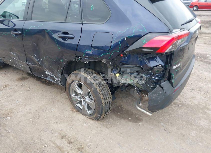 Photo 6 of 2024 Toyota Rav4 XLE (VIN 2T3P1RFV5RW467555)