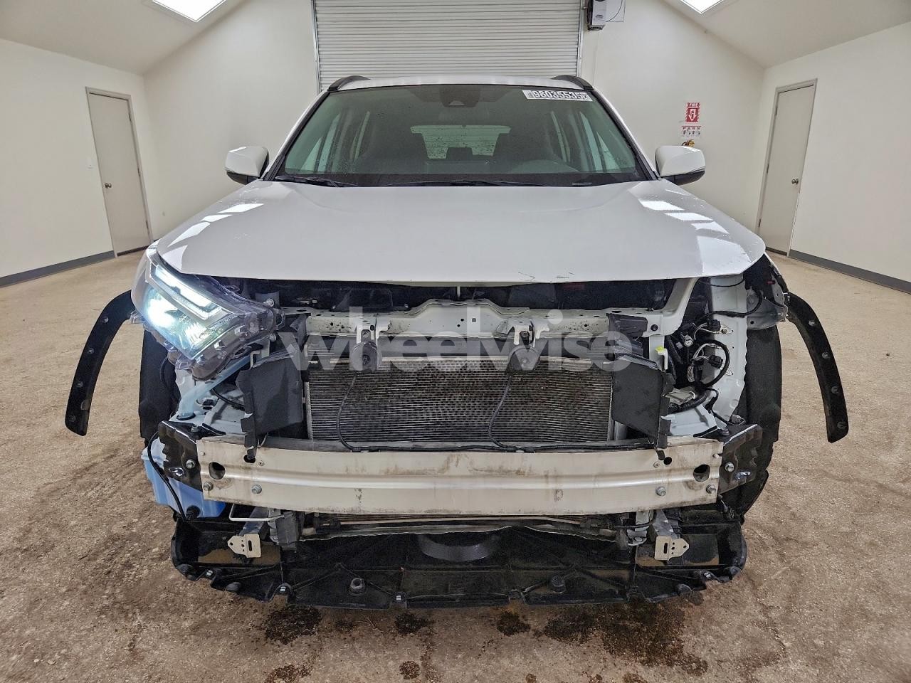 Photo 5 of 2025 TOYOTA RAV4 XLE (VIN 2T3P1RFV5SC531732)