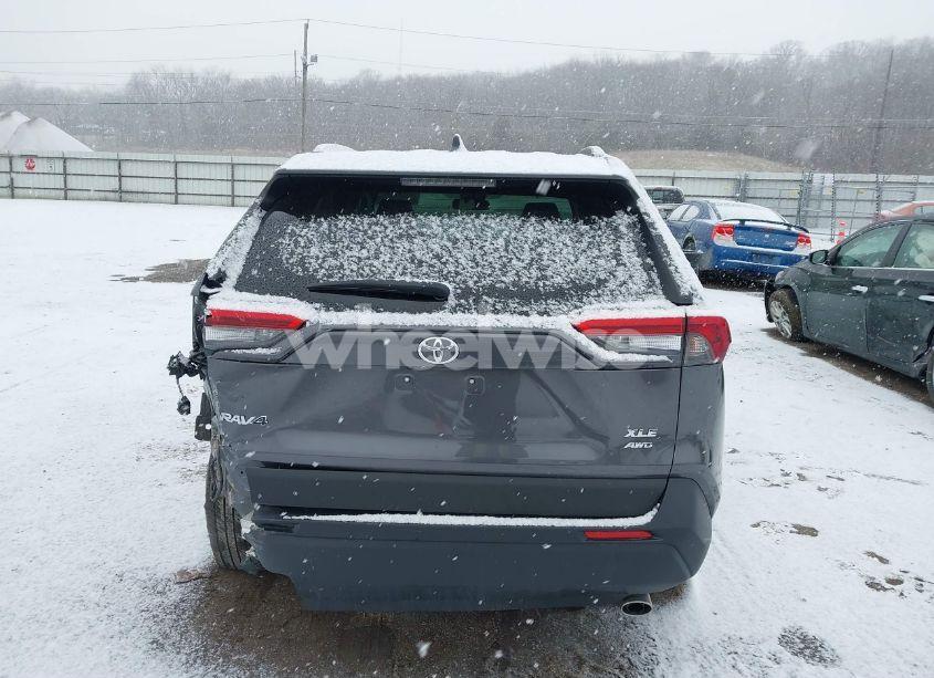 Photo 16 of 2019 Toyota Rav4 XLE (VIN 2T3P1RFV6KW019346)