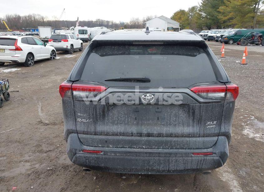 Photo 16 of 2019 Toyota Rav4 XLE (VIN 2T3P1RFV6KW034638)