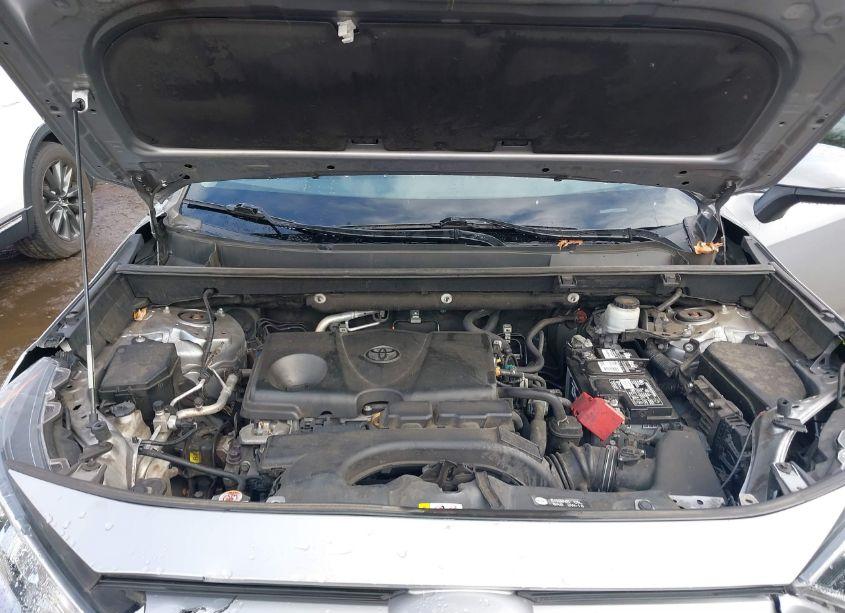 Photo 10 of 2020 Toyota Rav4 XLE (VIN 2T3P1RFV6LC102200)