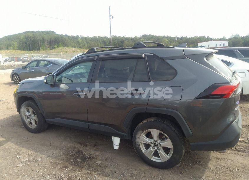 Photo 14 of 2020 Toyota Rav4 XLE (VIN 2T3P1RFV6LC137593)