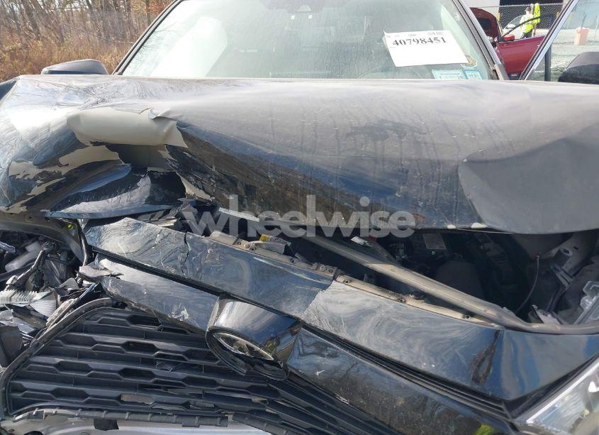 Photo 10 of 2020 Toyota Rav4 XLE (VIN 2T3P1RFV6LW132750)