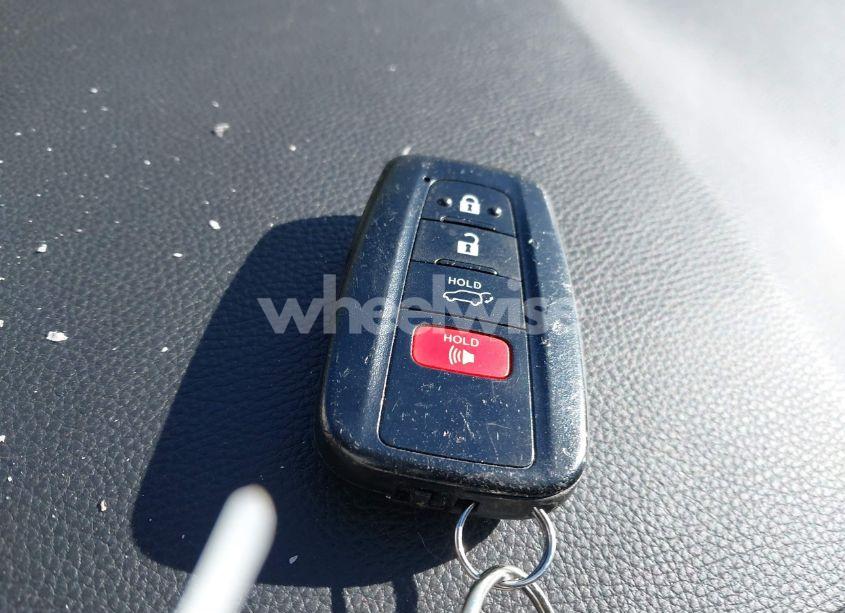 Photo 11 of 2021 Toyota Rav4 XLE (VIN 2T3P1RFV6MW177107)