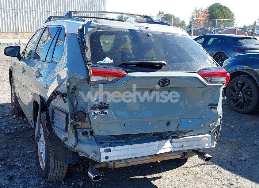 Photo 6 of 2021 Toyota Rav4 XLE (VIN 2T3P1RFV6MW177107)