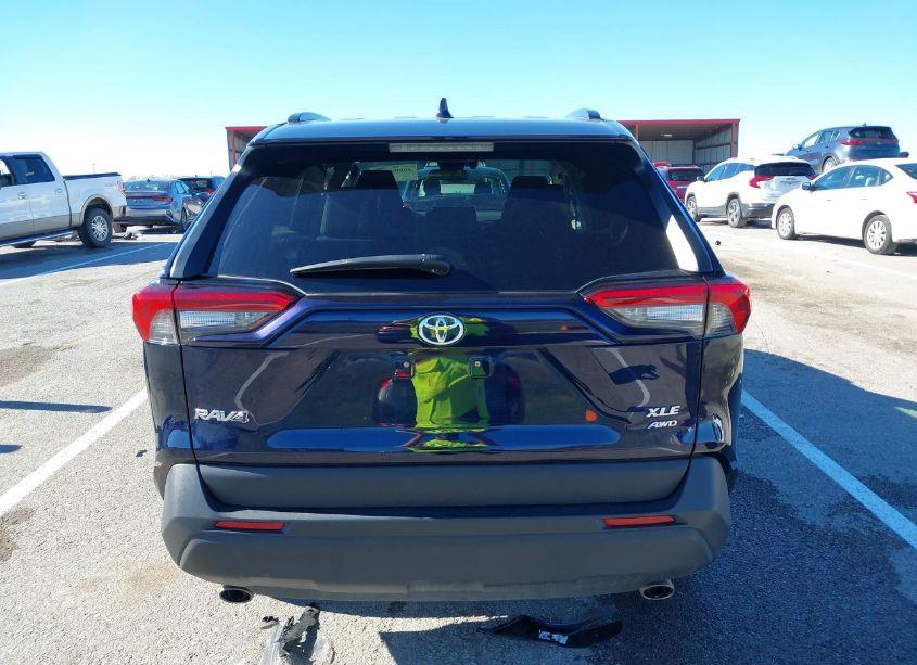 Photo 16 of 2022 Toyota Rav4 XLE (VIN 2T3P1RFV6NW263339)