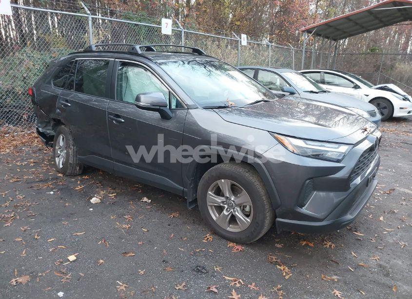 2023 Toyota Rav4 XLE (VIN 2T3P1RFV6PC337850) main photo
