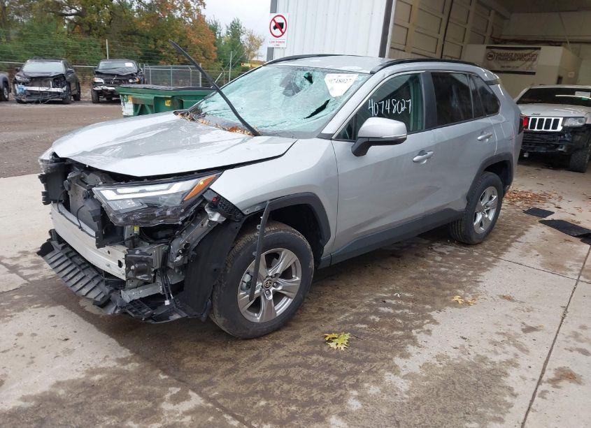 Photo 2 of 2023 Toyota Rav4 XLE (VIN 2T3P1RFV6PW367767)
