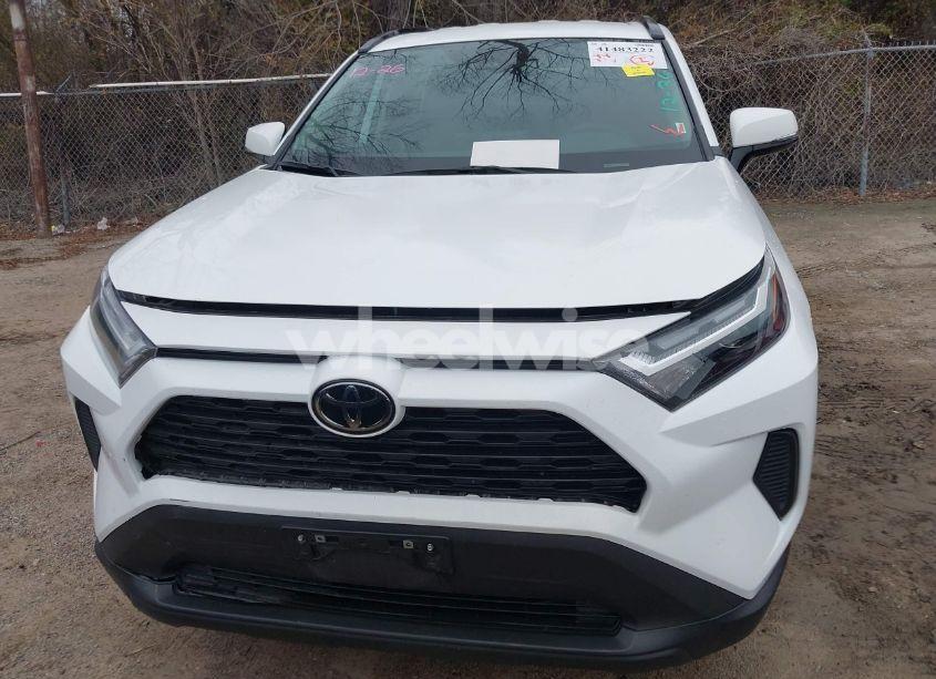 Photo 12 of 2024 Toyota Rav4 XLE (VIN 2T3P1RFV6RC421914)