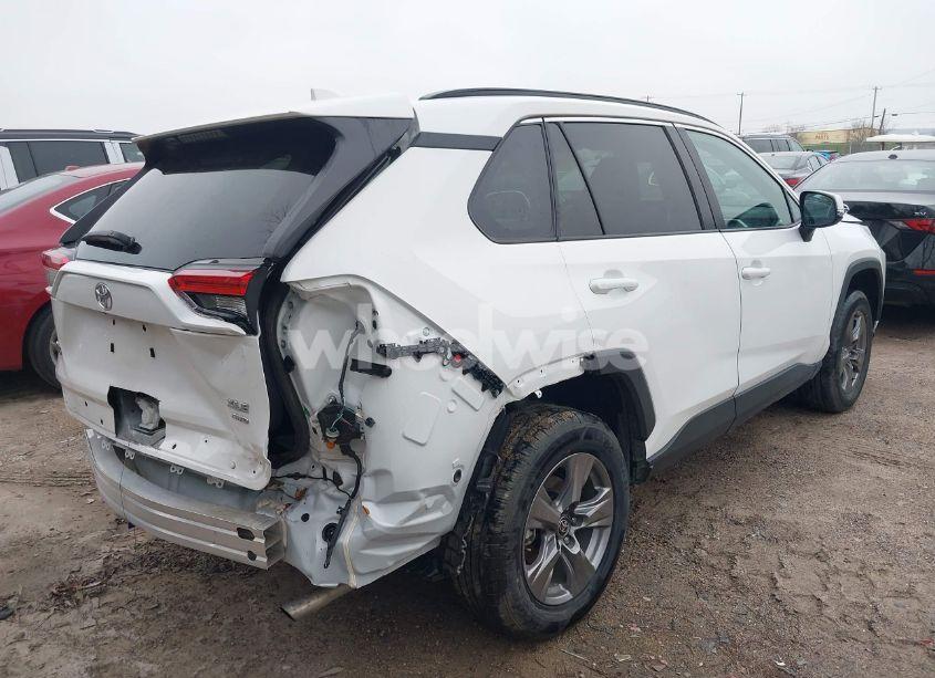 Photo 4 of 2024 Toyota Rav4 XLE (VIN 2T3P1RFV6RC421914)