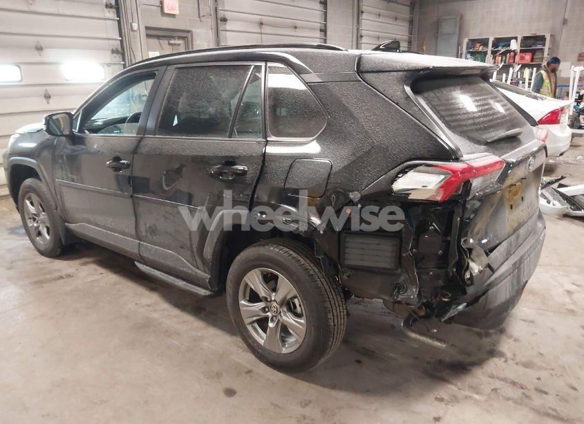 Photo 3 of 2025 Toyota Rav4 XLE (VIN 2T3P1RFV6SC494254)