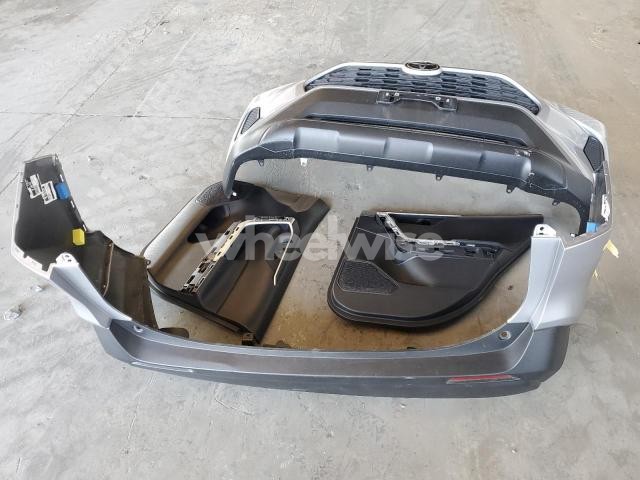 Photo 5 of 2025 TOYOTA RAV4 XLE (VIN 2T3P1RFV6SC510193)