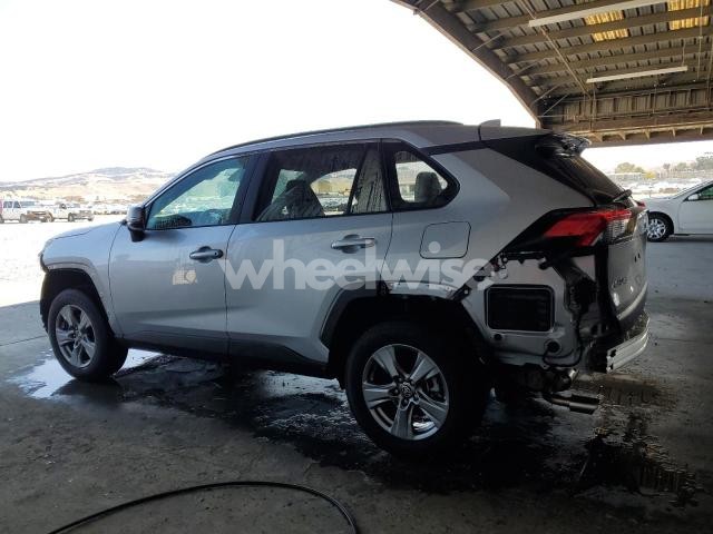 Photo 7 of 2025 TOYOTA RAV4 XLE (VIN 2T3P1RFV6SC510193)