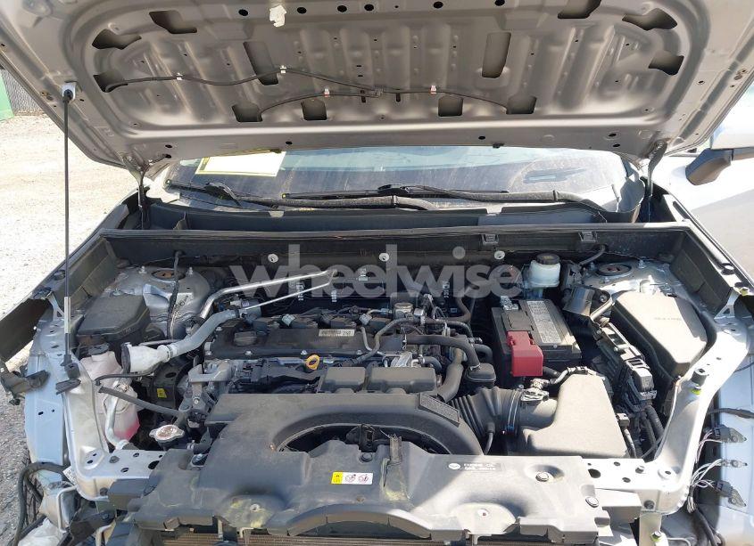 Photo 10 of 2019 Toyota Rav4 XLE (VIN 2T3P1RFV7KW063940)