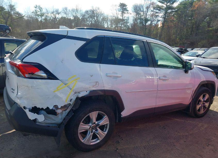 Photo 12 of 2021 Toyota Rav4 XLE (VIN 2T3P1RFV7MC216174)