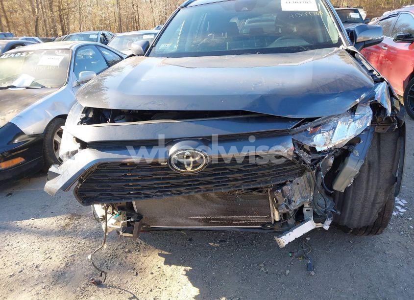 Photo 6 of 2021 Toyota Rav4 XLE (VIN 2T3P1RFV7MC252995)