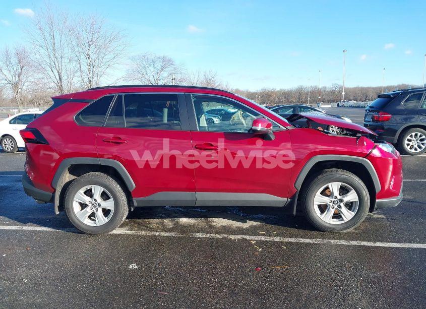 Photo 13 of 2021 Toyota Rav4 XLE (VIN 2T3P1RFV7MW140793)