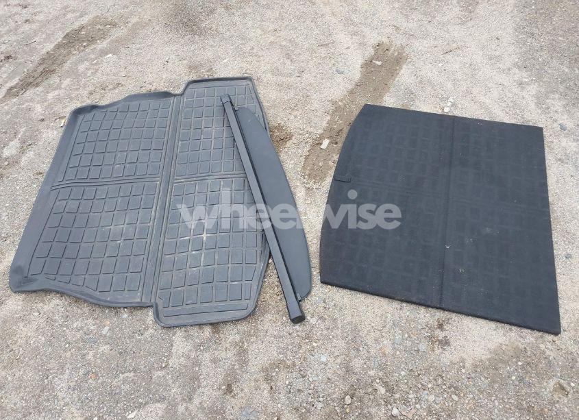 Photo 12 of 2021 Toyota Rav4 XLE (VIN 2T3P1RFV7MW154418)