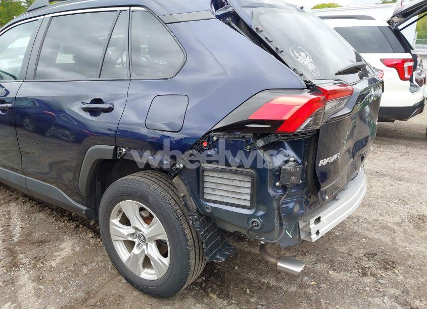 Photo 22 of 2021 Toyota Rav4 XLE (VIN 2T3P1RFV7MW154418)