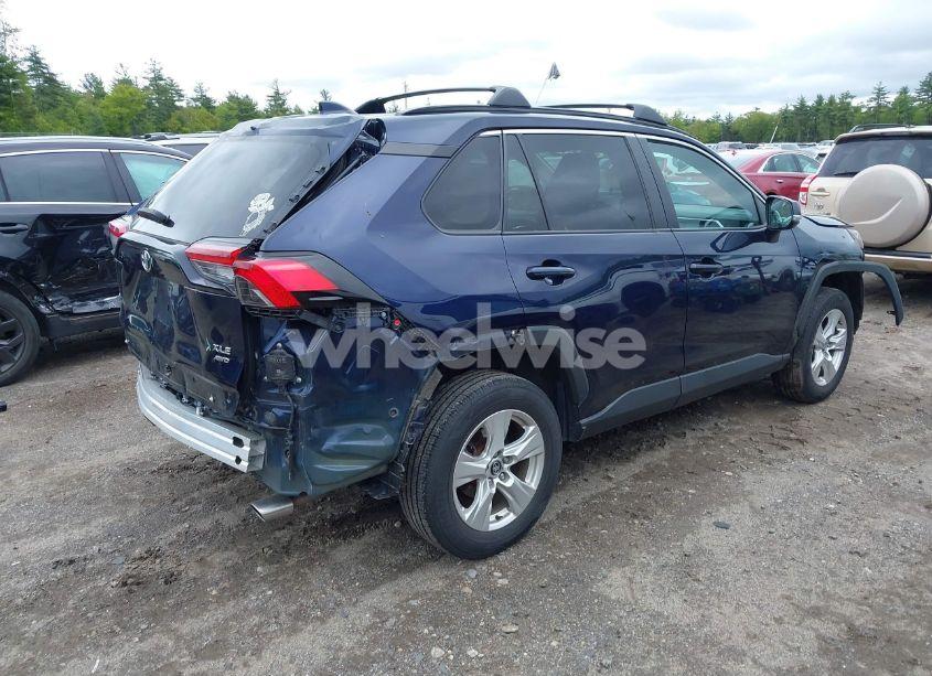 Photo 4 of 2021 Toyota Rav4 XLE (VIN 2T3P1RFV7MW154418)
